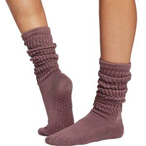 NWT Tavi Grip Socks, Style: Stacy, Color: Rose, Size: M (8.5 - 10.5)